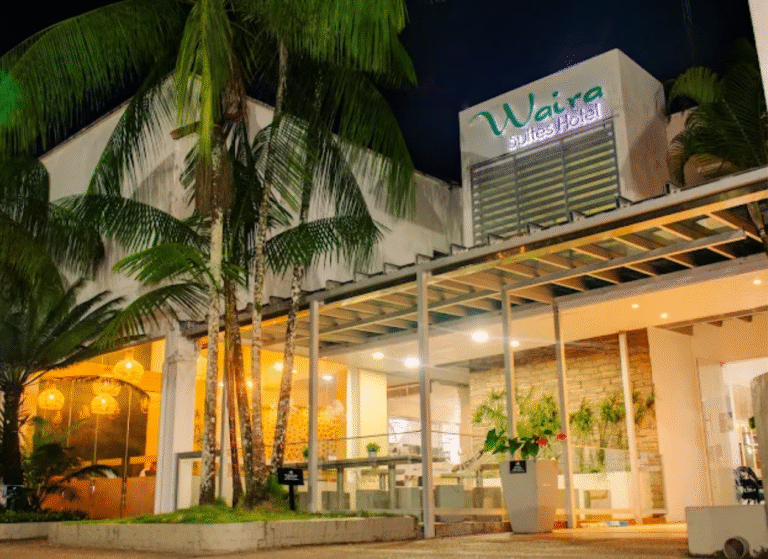 Hotel waira